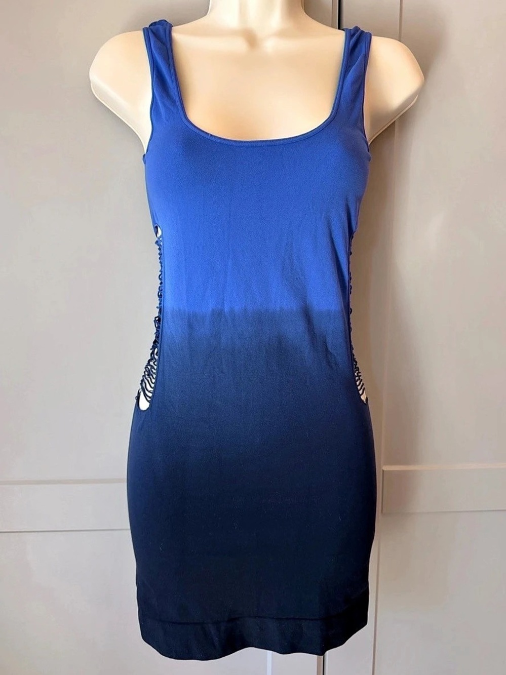 Bebe Made in USA Blue Ombre Cutout Longline Tank Top P/S Y2K